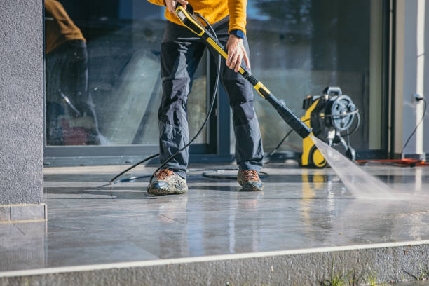Best Driveway Cleaning and Restoration in Dubuque, IA
